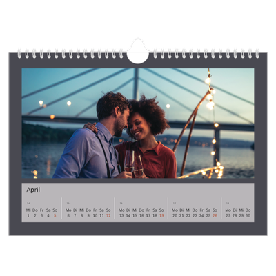 Fotokalender A4 — Farbenfroher Hintergrund [April]