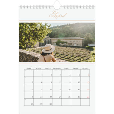 Fotokalender A4 (20 x 30 cm) — Goldschrift Banner [April]