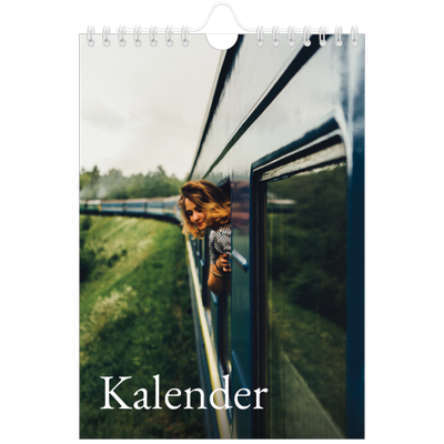 Fotokalender A5 — Einfacher Serif [deckblatt]