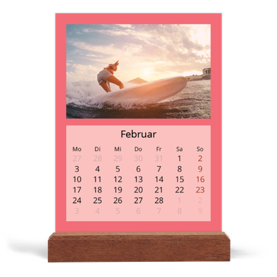 Tischkalender mit Holzfuß Hochformat  — Farbenfroher Hintergrund [Februar]