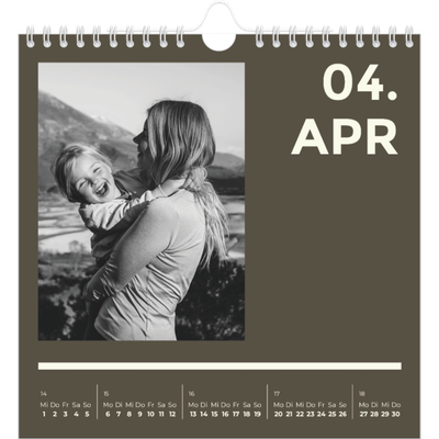 Jahreskalender Quadratisch — Modern und kräftig [April]