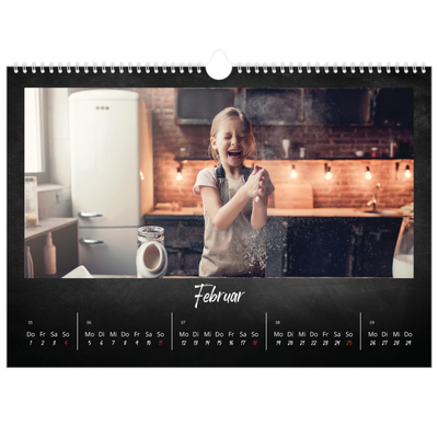 Fotokalender A3 — Kreidetafel-Stil [Februar]