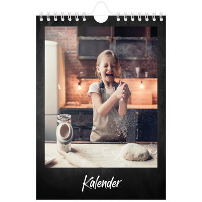 Fotokalender A5 — Kreidetafel-Stil [deckblatt]