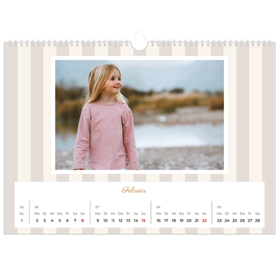 Fotokalender A3 — Schrift und Streifen [Februar]