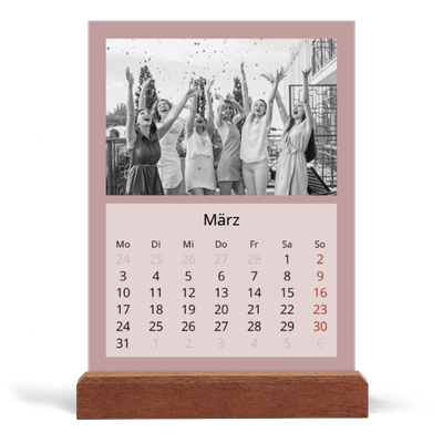Tischkalender mit Holzfuß Hochformat  — Neo Scandi [Marsch]
