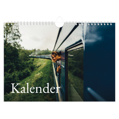 Fotokalender A4 — Einfacher Serif [deckblatt]