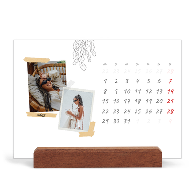 Tischkalender mit Holzfuß Querformat  — Scrapbook-Flair [Marsch]