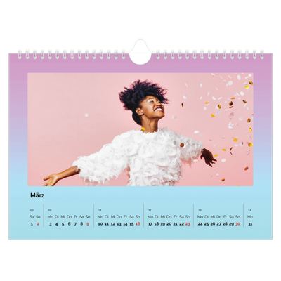 Fotokalender A4 — Playful Pastel [Marsch]